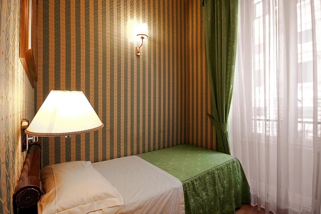 Gambrinus Hotel Rome Bilik gambar